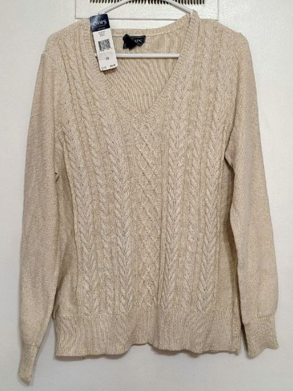Cable‑Knit V‑Neck Sweater